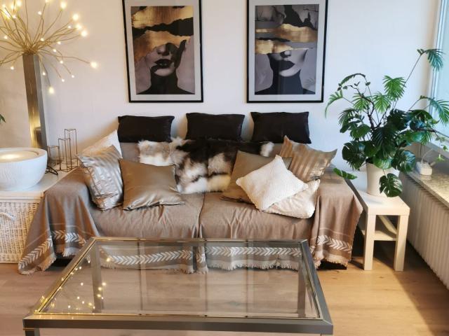 Ab 1.August TRAUMWOHNUNG IM PARADIES