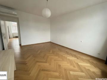 Ab 1.7.26: Gut geschnittene 3 Zimmer Maisonette mit Terrasse DG Ausbau nahe Mariahilfer Str./Westbahnhof