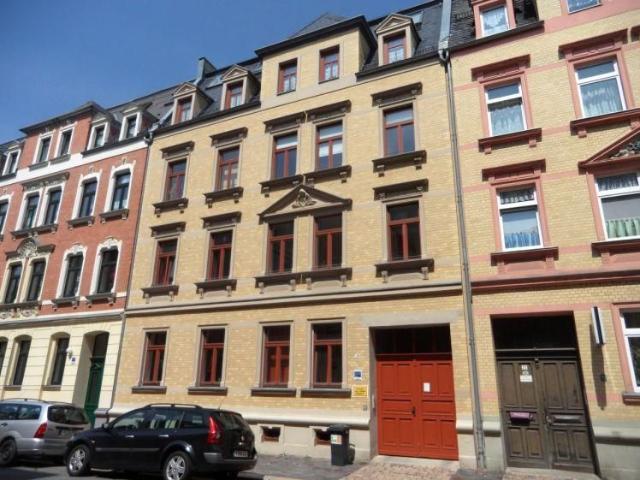 Schöne 2 Raum Maisonettewhg. mit Balkon, EBK und Stellpl.!