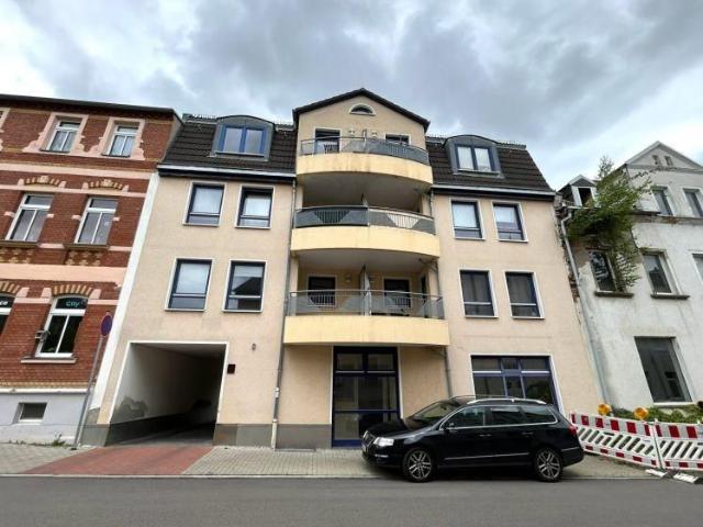 Ab 1.9.26! Helle 2 Raumwohnung mit Loggia & EBK in Marienthal!