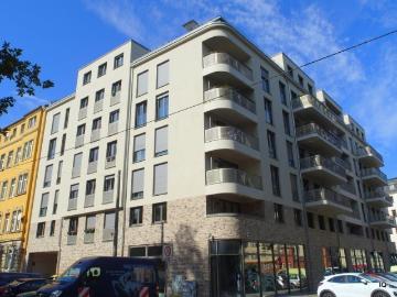 Ab August 2026: Schöne 3 Zimmer Wohnung mit Balkon, Parkettboden und hochwertiger Einbauküche