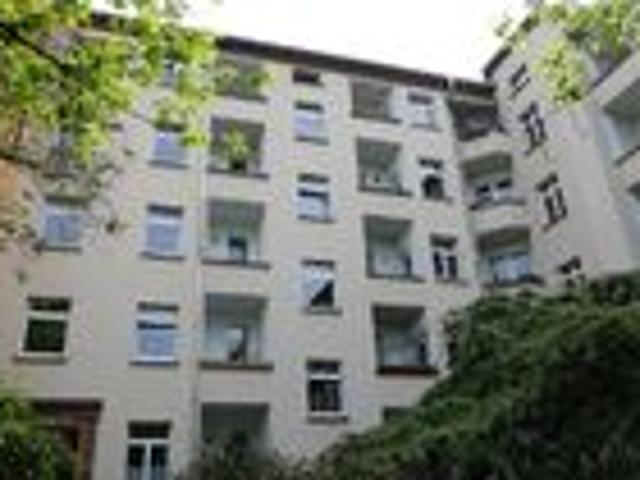ab Dezember 2026: Balkon und Wanne: 2 Zi WG Nähe Bahnhof Neustadt