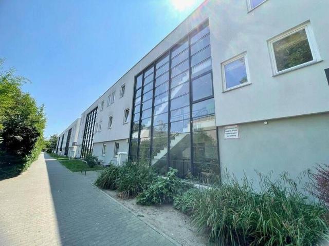 Ab ins Grüne 2 Zimmer Wohnung mit großer Loggia in Berlin Karow!