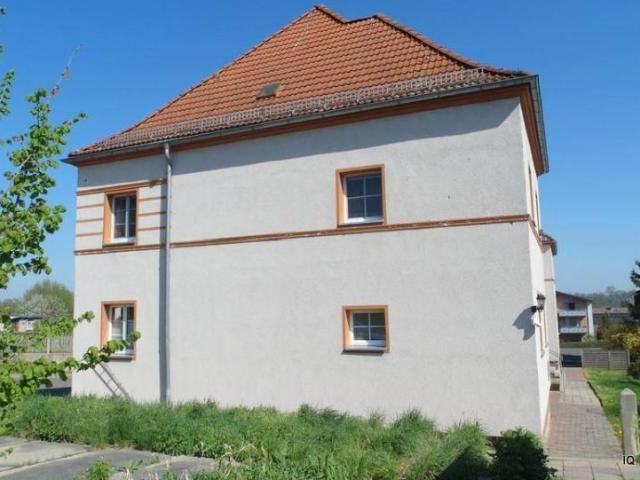 Freundliche 3 Zimmer Wohnung mit Laminatboden * Gartenmitnutzung möglich