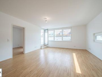 ab SOFORT* traumhafte 2 Zimmer Wohnung mit Dachterrasse nahe der U4 & U6