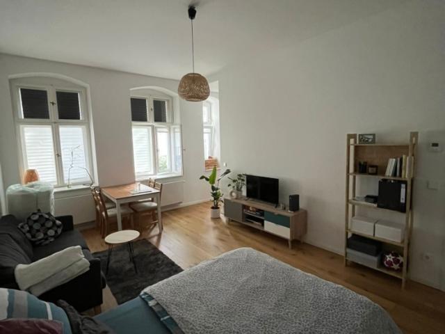 Ab November 2026: Voll ausgestattete Wohnung für 6 oder 12 Monate mit Option auf Verlängerung – Top Lage! / From November 2026: Fully Furnished Apartment for 6 or 12 Months with Option to Extend – Prime Location!