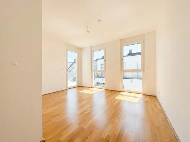 ab September: Moderne 3 Zimmer Wohnung I mit sonnigen Südbalkon