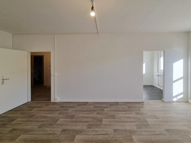 Ab Sofort: 3 Zimmer Wohnung in ruhiger Wohnlage 2er WG möglich!