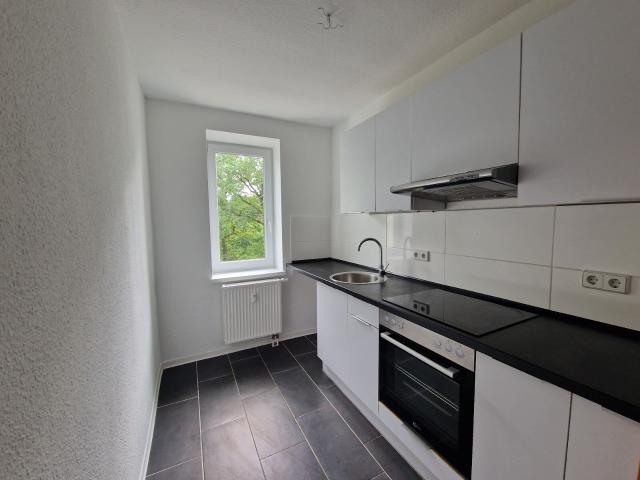 Ab sofort* 2 Zimmerwohnung mit Tageslichtbad & EBK