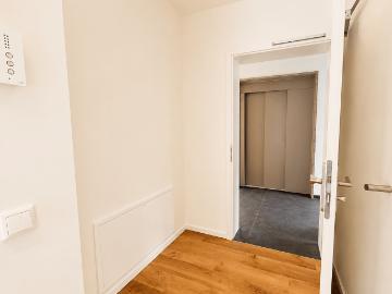 ab sofort* Hochwertige 4 Raumwohnung I großer Balkon I 2 Bäder I Stellplatz I Keller