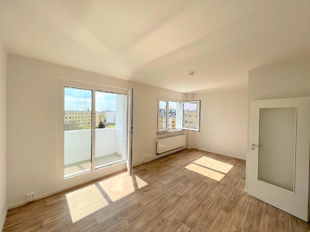 Ab sofort Nachmieter gesucht: 3 Raum Wohnung im Kreuzerhof!