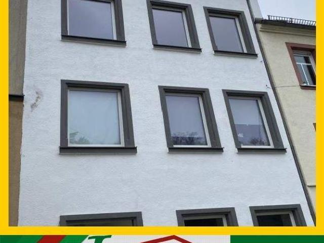 AB SOFORT: Sanierte 2 Raum Wohnung zum Pauschalmietpreis im Dachgeschoss!