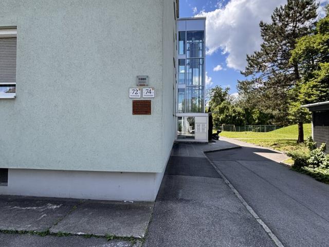 ab sofort verfügbar – großzügige 2 zimmer wohnung in linz/kleinmünchen mit loggia und parkplatz! achtung mietvertrag wird auf 10 jahre befristet abgeschlossen!