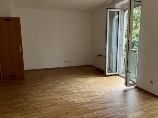 Ab sofort verfügbar – 2 Zimmer Wohnung in Haid bei Ansfelden mit Tiefgaragenplatz!