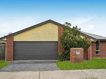 About 42 Lilley Terrace, Chuwar QLD 4306