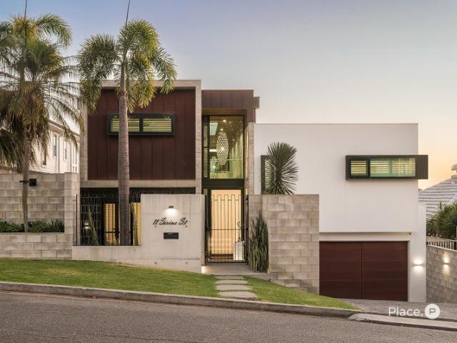 Above the City, Architecture Frames an Extraordinary Life