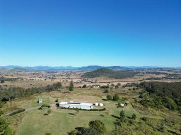 Above It All 80 Acres of Panoramic Scenic Rim Beauty