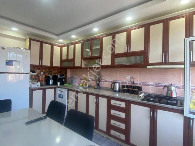 Abana Zeybek Emlâk Şehir Merkezi: 110.m2/ 2+1 +yeni Yapıli