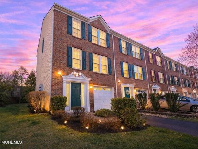 Abby Rd, Farmingdale, Home For Sale