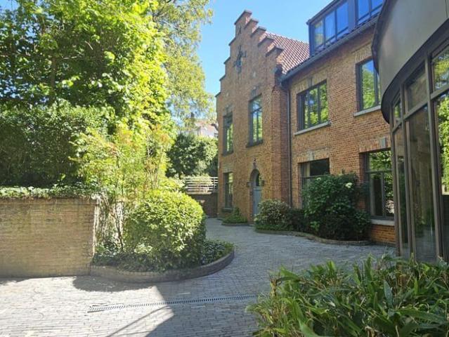 Abbaye de la Cambre: magnificent 5 bedroom house + garden