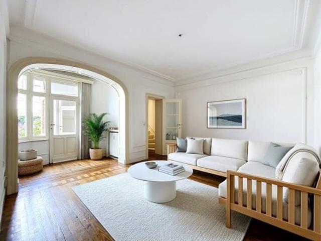 ABBAYE DE LA CAMBRE/CHÂTELAIN – 1 Bdr Apt + Office + Garden