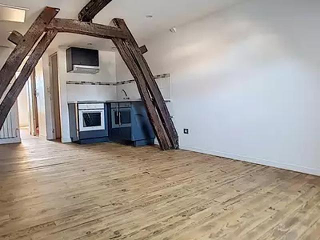 Abbeville 80100 Location appartement 2 pièces t2 au dernier étage