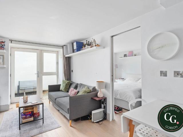 Abbeville Road, 15 Abbeville Road SW4, 1 bed flat to rent, £1,900 pcm | PrimeLocation