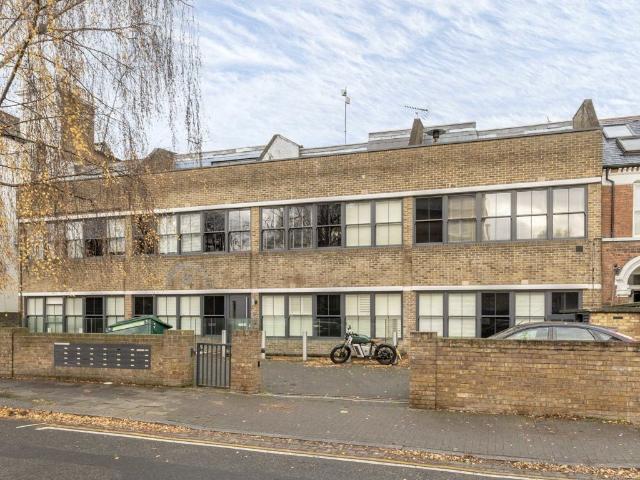 Abbeville Road, Clapham South SW4, 1 bed flat to rent, £2,300 pcm | PrimeLocation