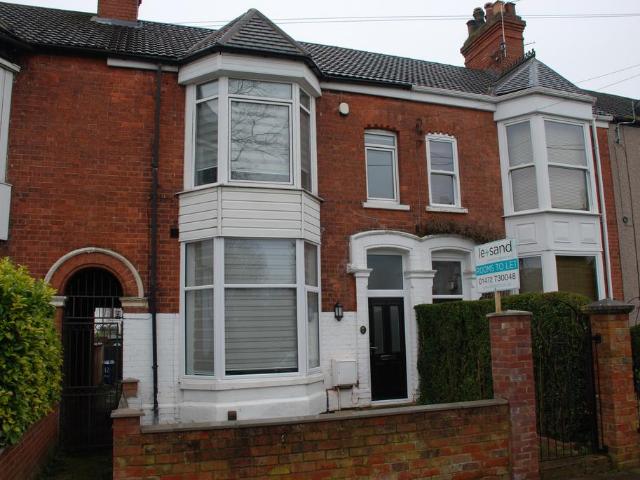Abbey Drive East, Grimsby 1 bed in a house share to rent £672 pcm £155 pw