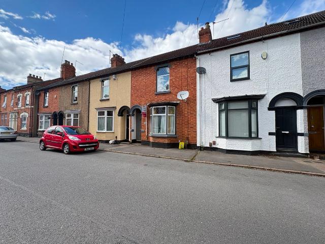 Abbey Road, Northampton NN4, 2 bed property to rent, £1,100 pcm | PrimeLocation