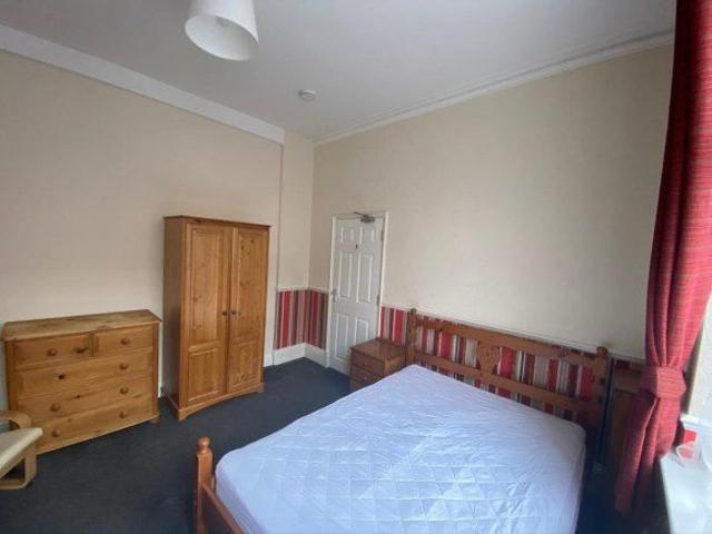 Abbey Road, Northampton, West Northamptonshire NN4, 4 bed shared accommodation to rent, £533 pppm | PrimeLocation