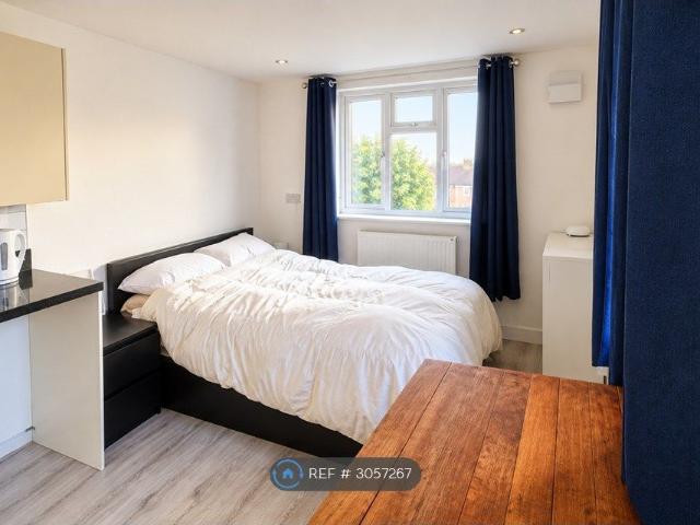 Abbey Road, Croydon CR0, Studio to rent, £1,200 pcm | PrimeLocation