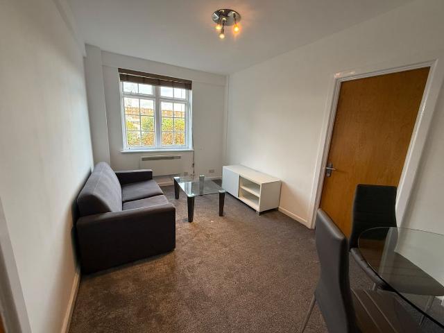 Abbey Road, London NW8, 1 bed flat to rent, £2,100 pcm | PrimeLocation