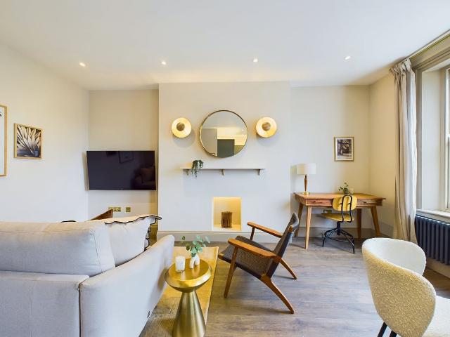 Abbey Road, London NW8, 1 bed flat to rent, £5,178 pcm | PrimeLocation
