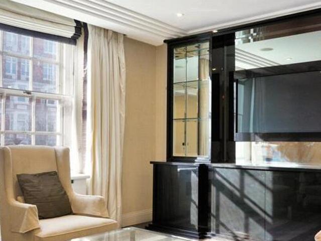 Abbey Road, St Johns Wood, 3 Bedroom Flat