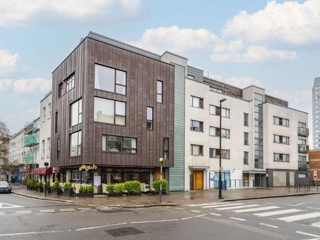 Abbey Road, St John's Wood, London, NW8 2 bed flat to rent £3,750 pcm £865 pw