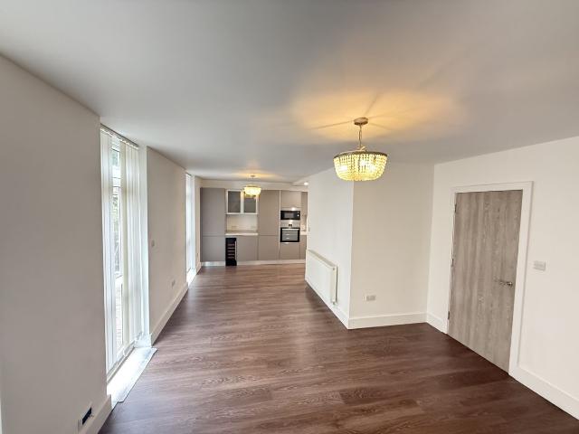 Abbey Road, St Johns Wood, London NW8, 3 bed maisonette to rent, £3,748 pcm | PrimeLocation