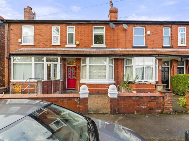 Abbey Road, Sale 4 bed terraced house to rent £2,100 pcm £485 pw