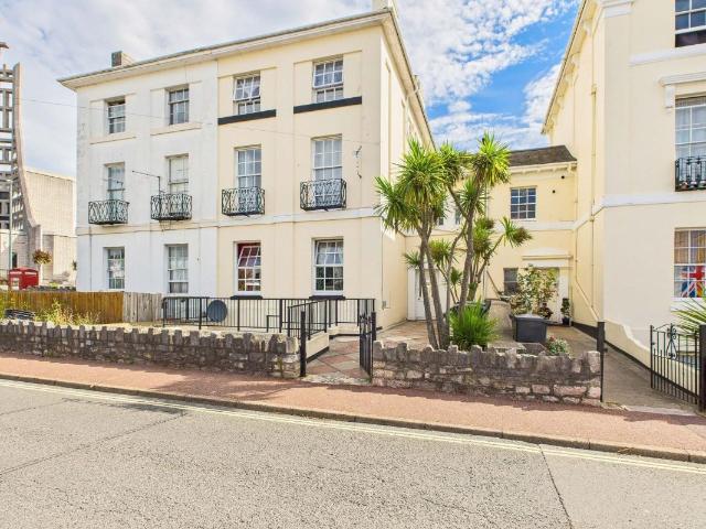 Abbey Road, Torquay TQ2, 1 bed flat to rent, £650 pcm | PrimeLocation