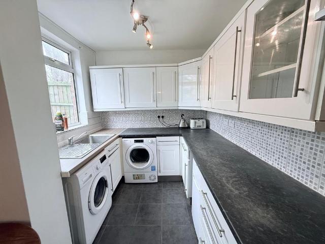 Abbey Street, Nottingham, NG7 1 bed in a house share to rent £550 pcm £127 pw
