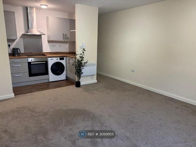 Abbey Street, Nuneaton CV11, 1 bed flat to rent, £725 pcm | PrimeLocation