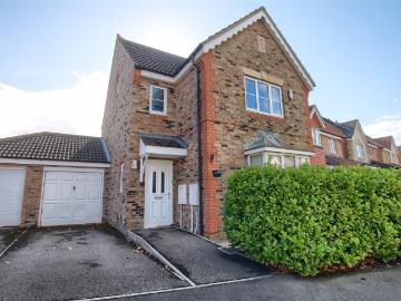 Abbotsford Court, Ingleby Barwick TS17, 4 bed detached house to rent, £1,275 pcm | PrimeLocation