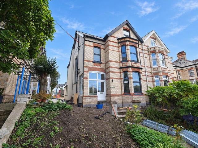 Abbotsham Road, Bideford EX39, 5 bed semi detached house to rent, £2,600 pcm | PrimeLocation