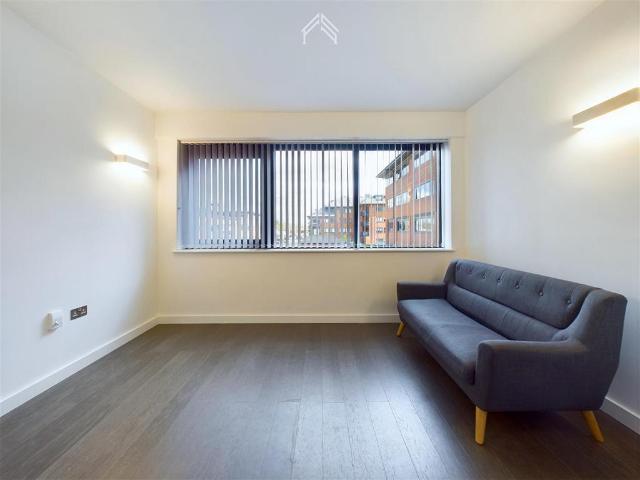 Abbott House, St. Albans AL1 2 bed apartment to rent £1,900 pcm £438 pw