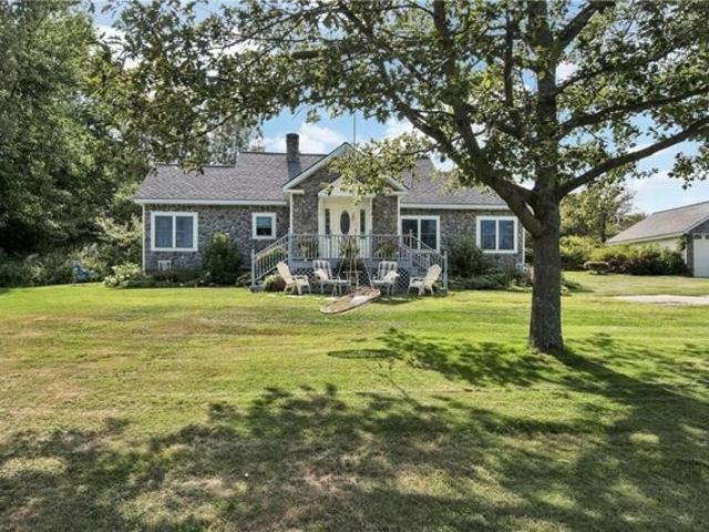 Abbott Hill Rd, West Paris, Home For Sale