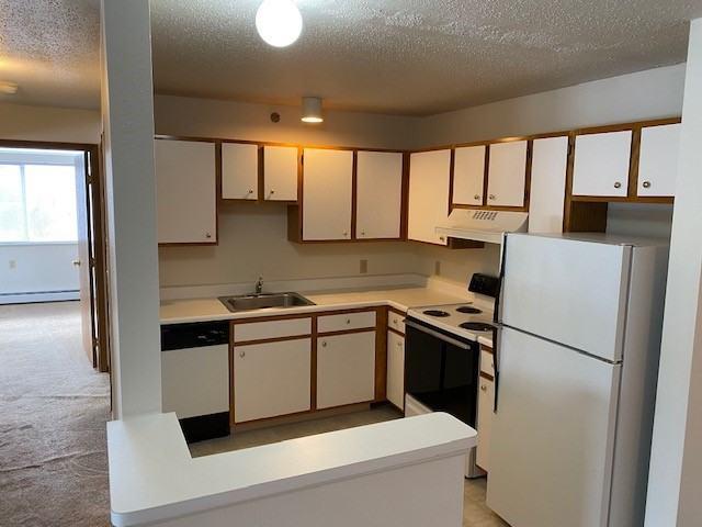 Abbott Parkside Senior 55+ 1 Bedroom Apartment for Rent at 2700 Marfitt Rd, East Lansing, MI 48823