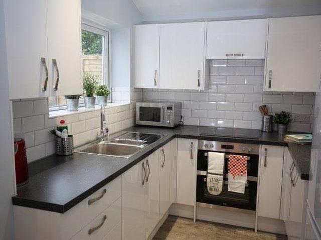 Abbott Road, Didcot OX11, 6 bed shared accommodation to rent, £825 pcm | PrimeLocation