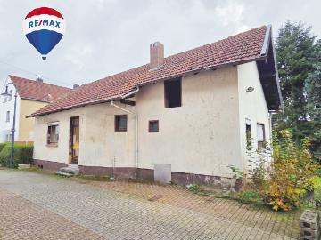 Abbruch oder Kernsanierungsobjekt in Ortsmitte von Marpingen