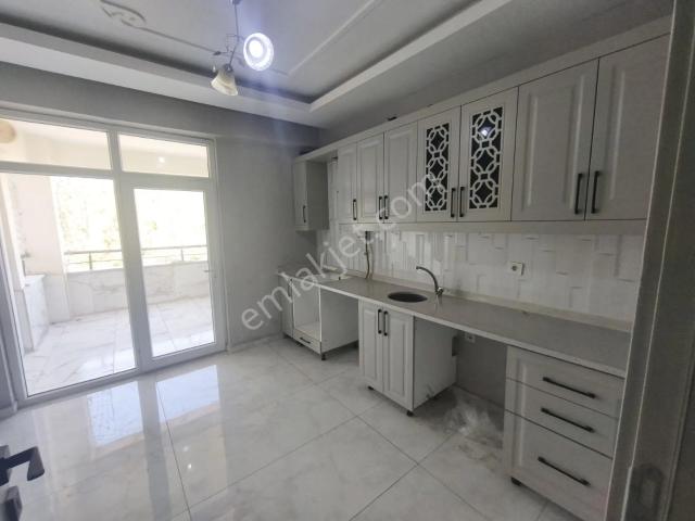 Abdulkadir Yüksel Hastanesi Yanında Kiralık 2+1 Daire