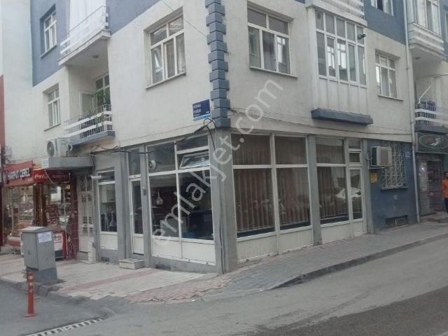 Abdullah Paşa Minibüs Durağının Karşısında Satılık 2+1 Daireler